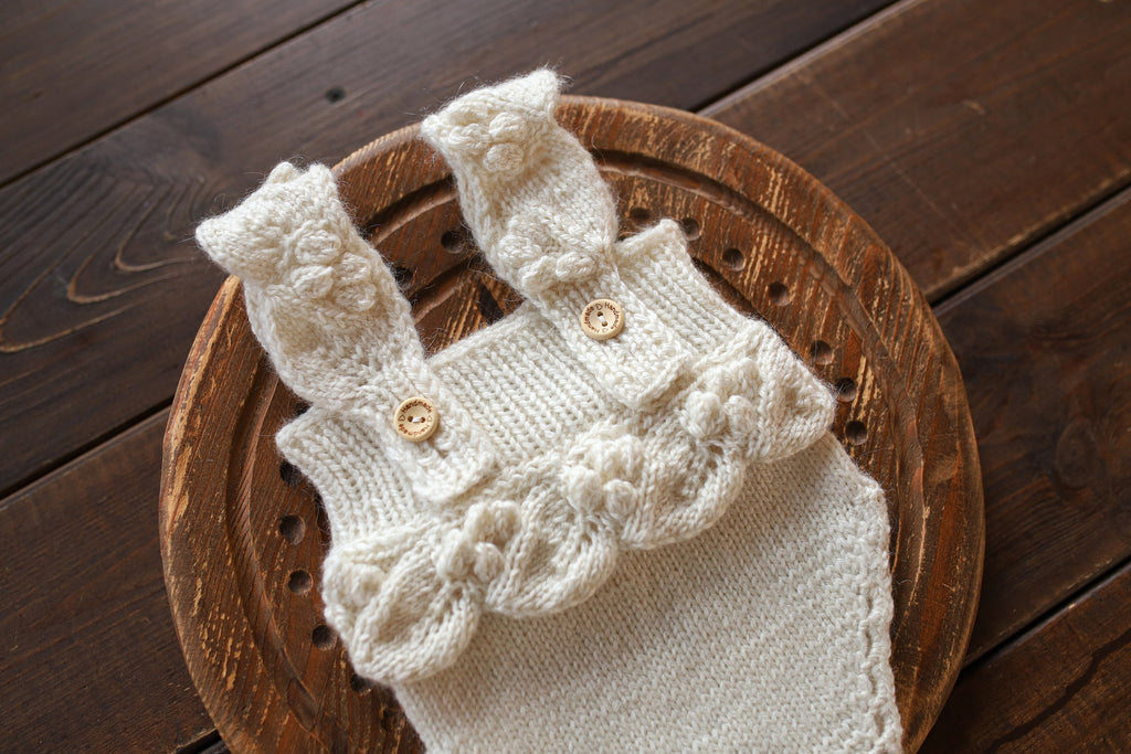 Newborn Baby Set: Romper and Cap, Gender Neutral Baby Outfit, Wool Blend Romper, Newborn Photo Shoot Outfit, Newborn Photo Prop Set, Baby Shower Gift (Copy) (Copy)