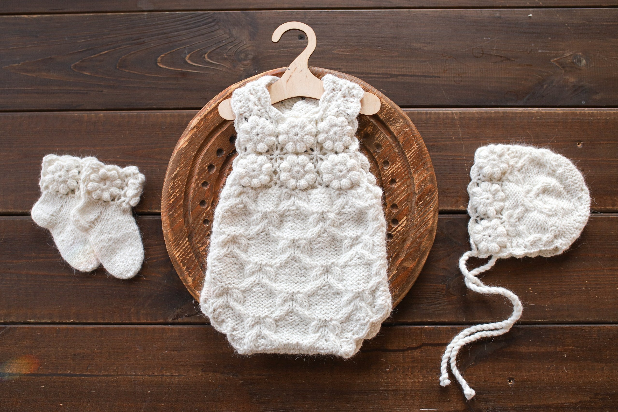 Knitted romper and bonnet,Newborn knitted Set,Newborn photography outfit,Сable knit romper,Pregnancy gift,newborn knit outfit,newborn props (Copy) (Copy)