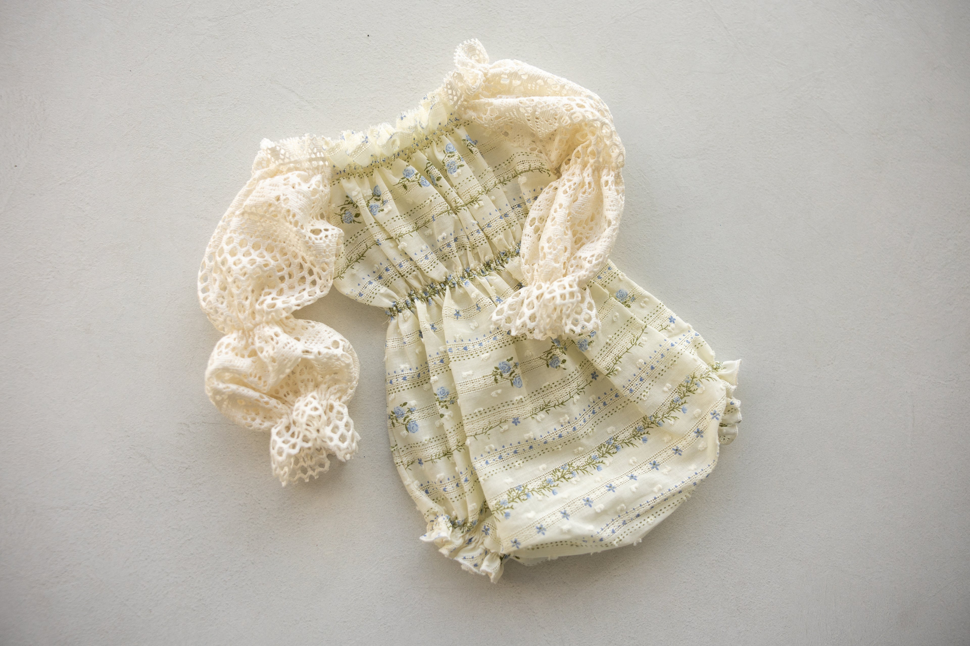 Ivory Floral Newborn Bloomers & Headband Set | Newborn Photo Prop