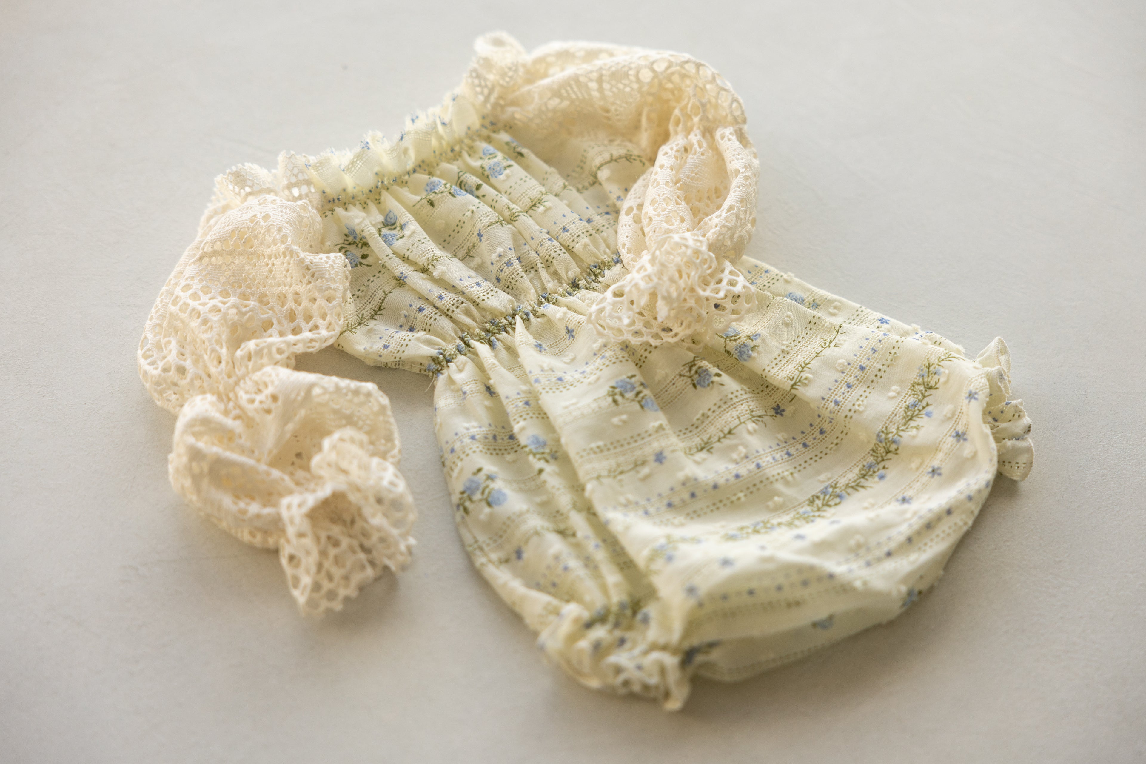Ivory Floral Newborn Bloomers & Headband Set | Newborn Photo Prop