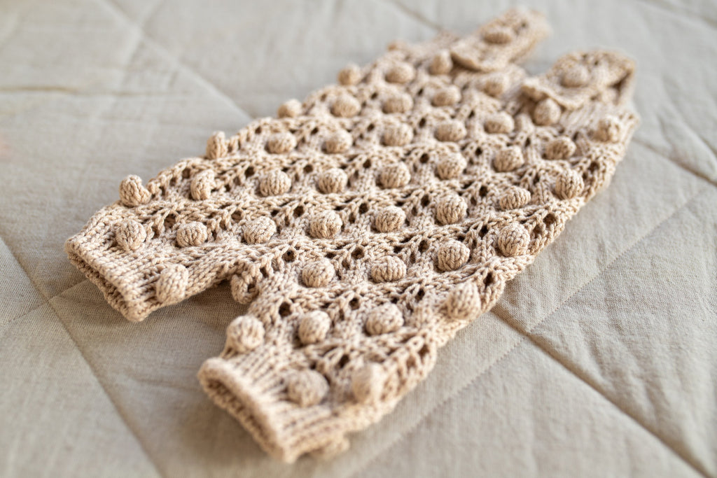 Knitted jumpsuit, bonnet and booties for a newborn, merino wool clothing set, newborn photo shoot props, newborn photo shoot clothes, hospital discharge clothes. (Copy) (Copy) (Copy) (Copy)