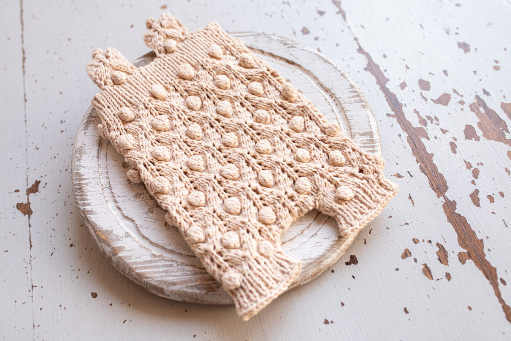 Knitted jumpsuit, bonnet and booties for a newborn, merino wool clothing set, newborn photo shoot props, newborn photo shoot clothes, hospital discharge clothes. (Copy) (Copy) (Copy) (Copy) (Copy)