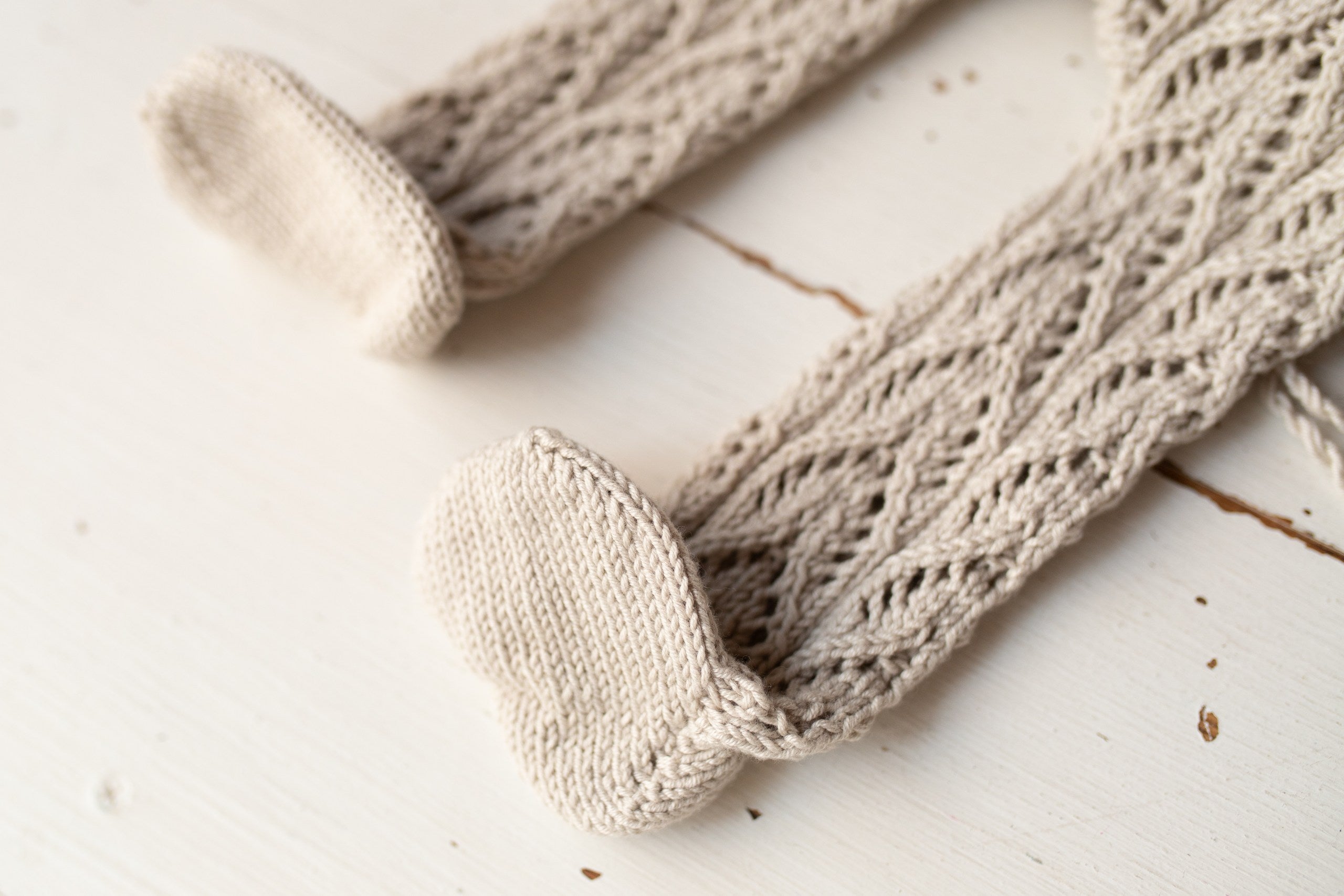 Knitted jumpsuit, bonnet and booties for a newborn, merino wool clothing set, newborn photo shoot props, newborn photo shoot clothes, hospital discharge clothes. (Copy) (Copy) (Copy)