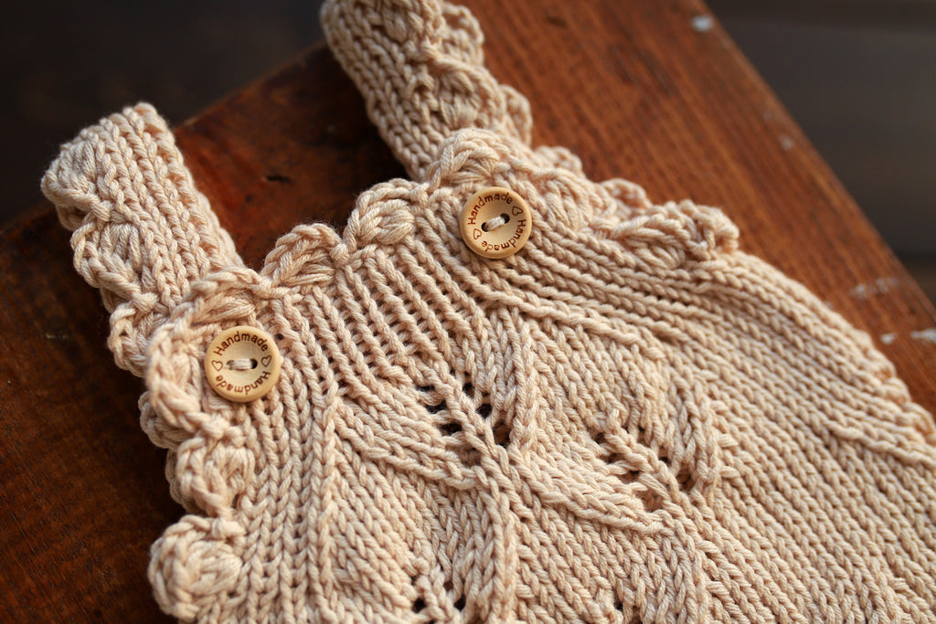 Oatmeal Leaf Lace Knit Newborn Romper | Newborn Photo Prop