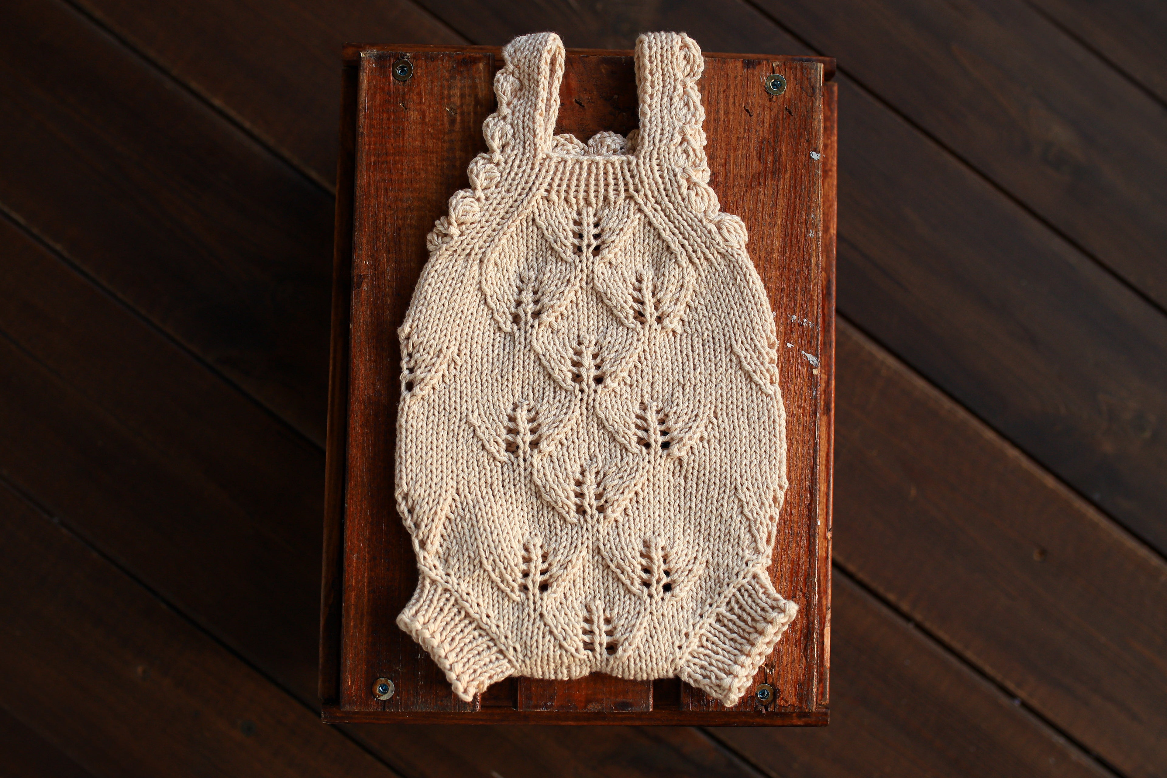 Oatmeal Leaf Lace Knit Newborn Romper | Newborn Photo Prop