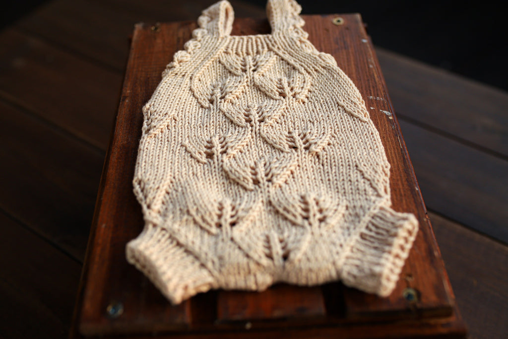 Oatmeal Leaf Lace Knit Newborn Romper | Newborn Photo Prop