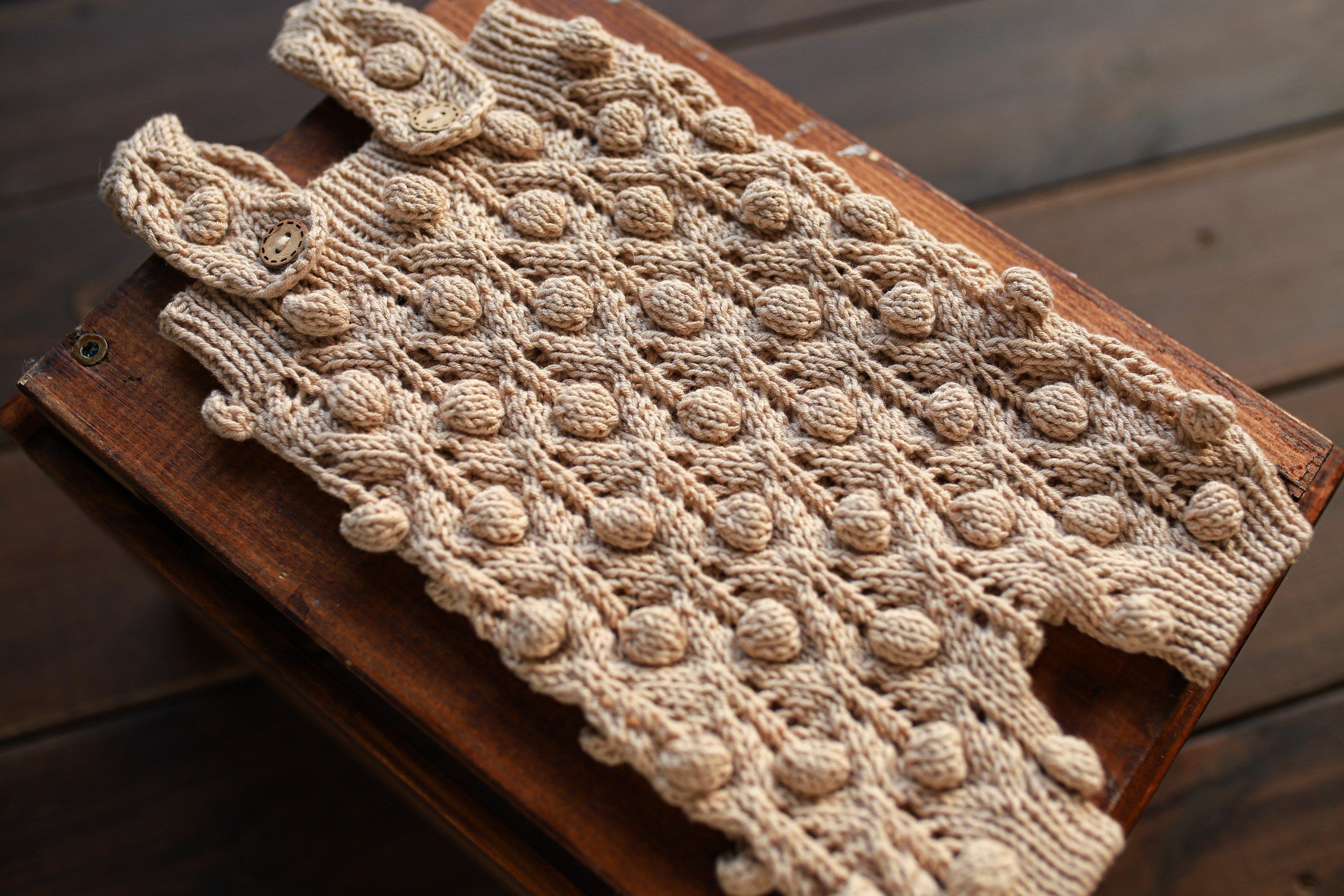 Linen Bobble & Lace Knit Newborn Romper & Bonnet Set | Newborn Photo Prop