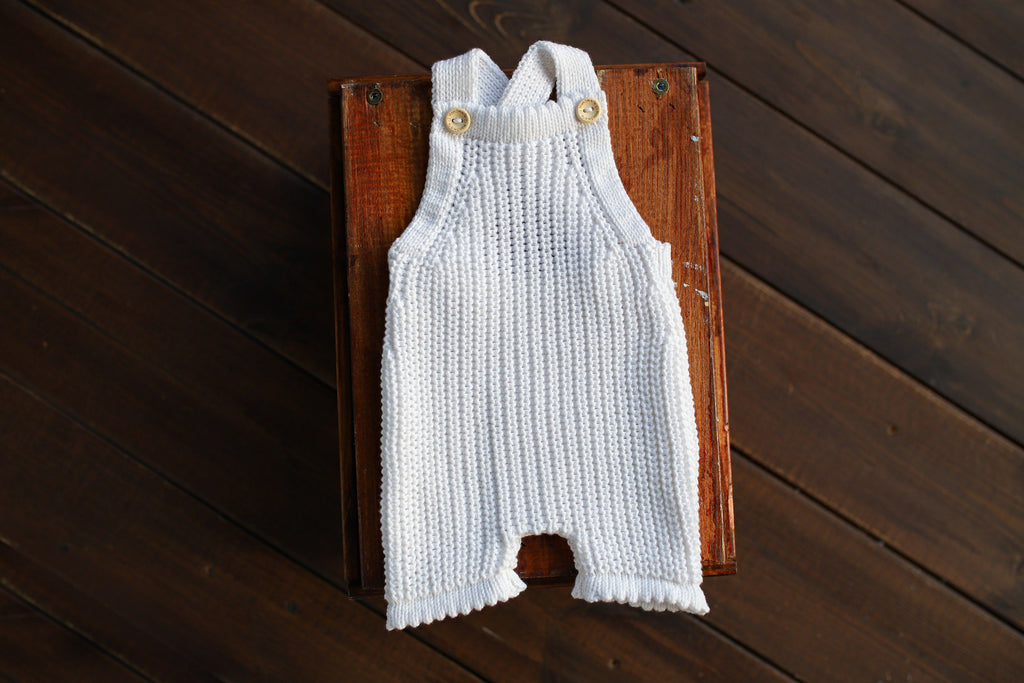 White Seed Stitch Knit Newborn Romper | Newborn Photo Prop