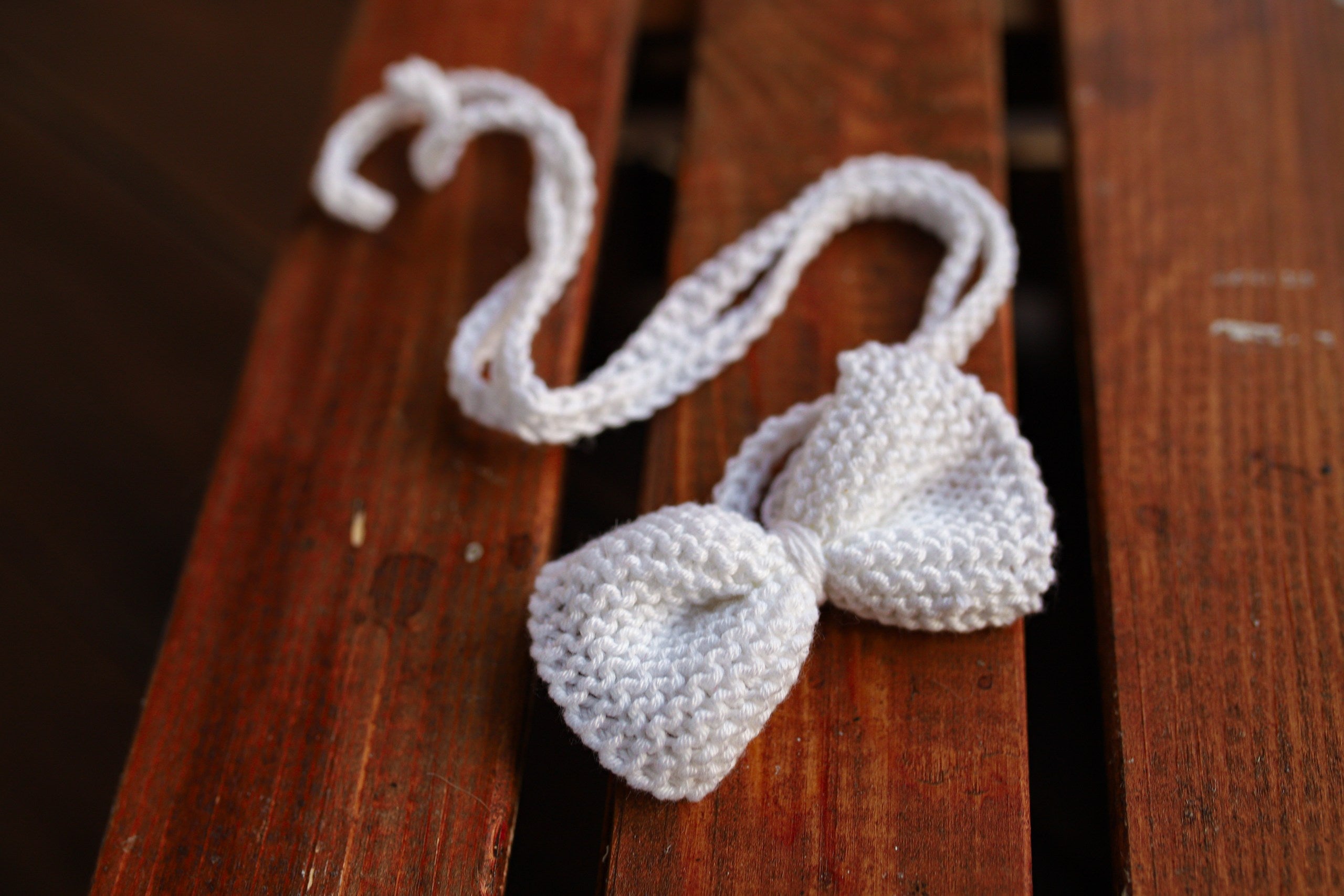 White Leaf Lace Knit Newborn Romper & Headband Set | Newborn Photo Prop