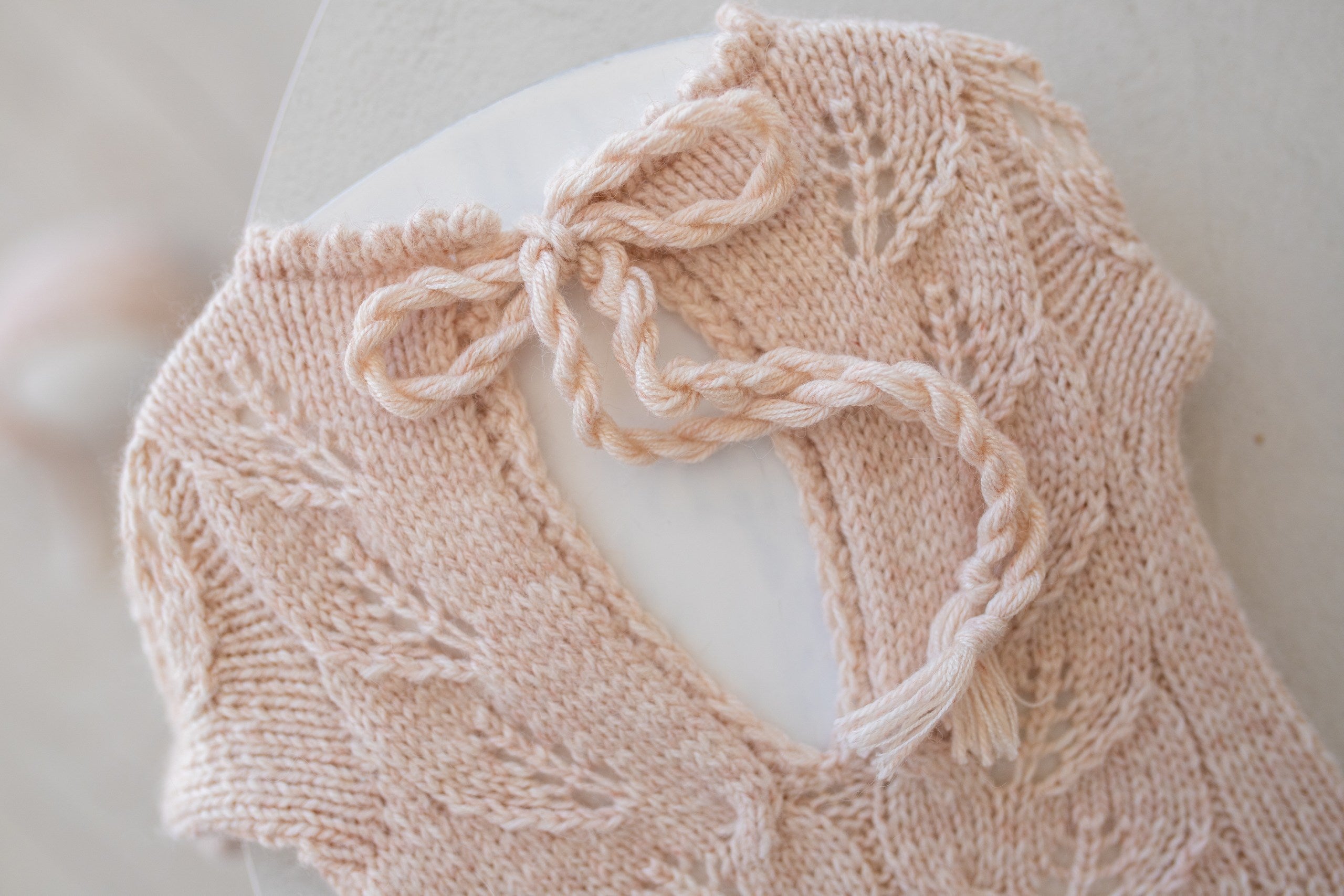 Knitted jumpsuit and bonnet, newborn photo shoot props set, newborn girl photo shoot outfit, maternity gift, newborn props