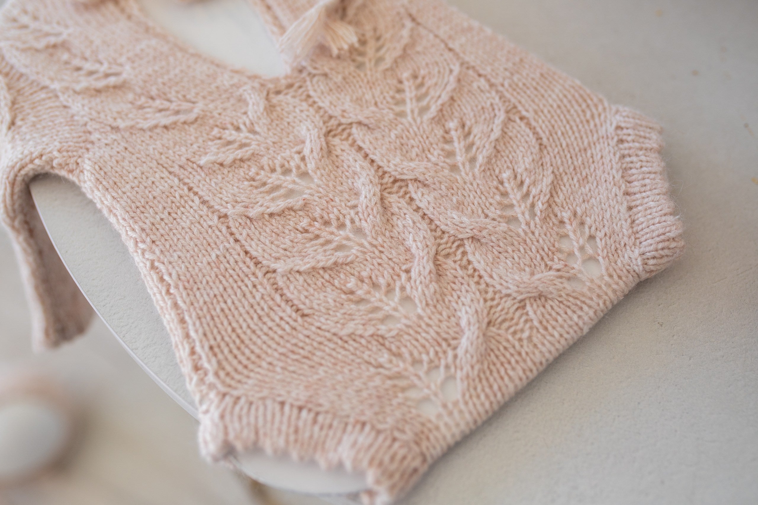 Knitted jumpsuit and bonnet, newborn photo shoot props set, newborn girl photo shoot outfit, maternity gift, newborn props