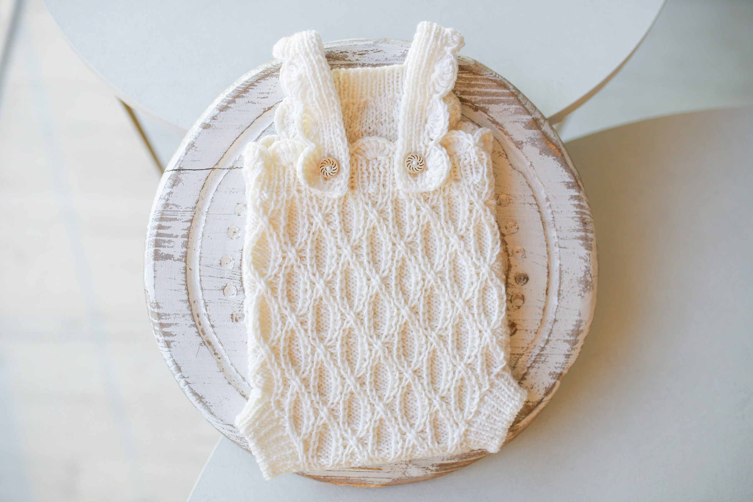 Knitted jumpsuit and bonnet, knitted newborn set, newborn photo shoot outfit, maternity gift, newborn props, newborn clothes, coming home outfit
