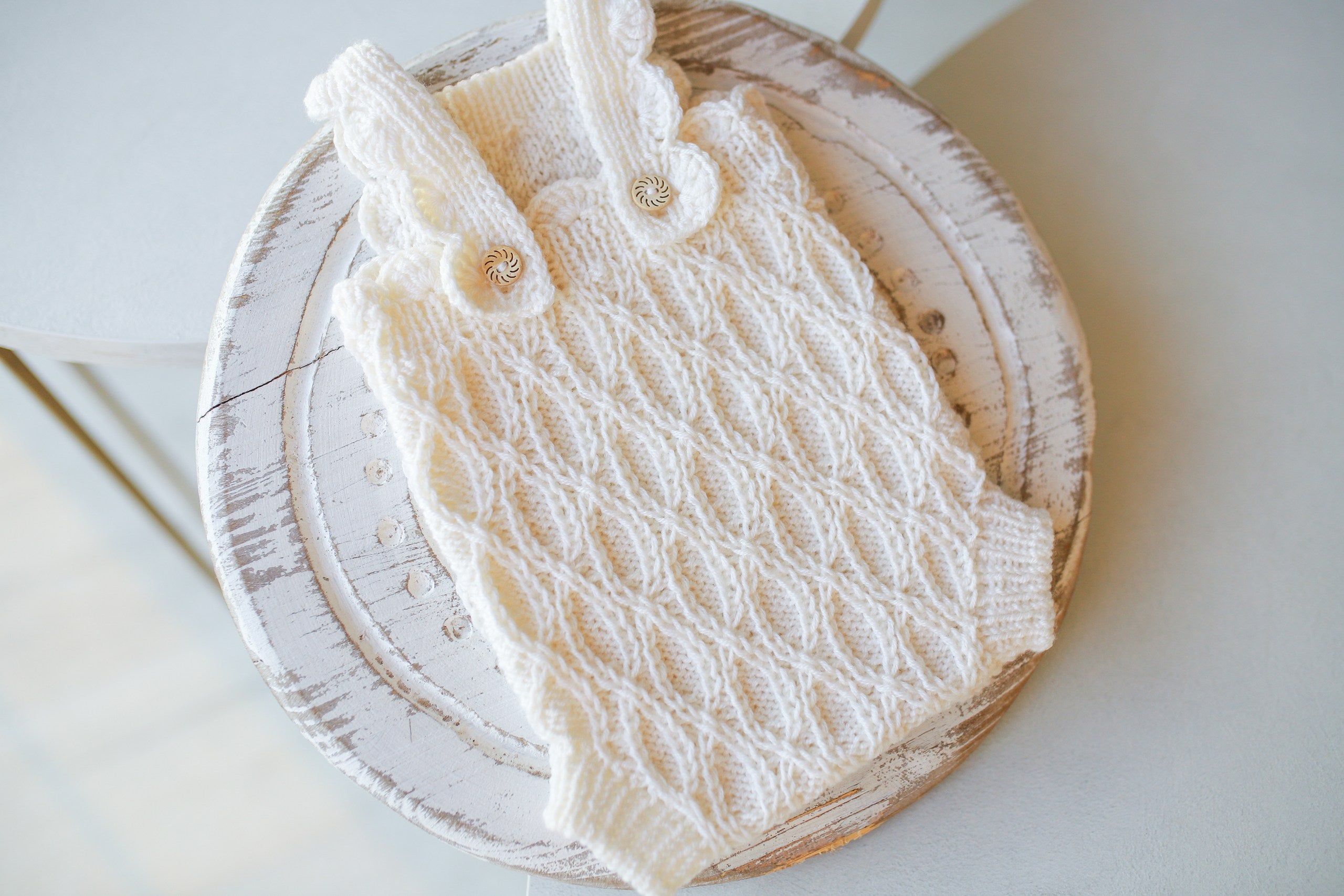 Knitted jumpsuit and bonnet, knitted newborn set, newborn photo shoot outfit, maternity gift, newborn props, newborn clothes, coming home outfit