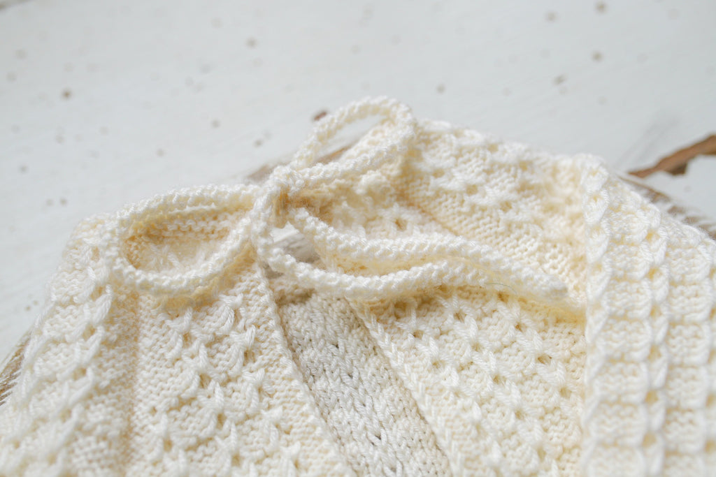 Merino Wool Knitted Newborn Baby Set, Knitted Romper with Bonnet and Socks for Newborn, Newborn Photo Shoot Props, Coming Home Outfit, Baby Shower Gift, Newborn Photo Shoot