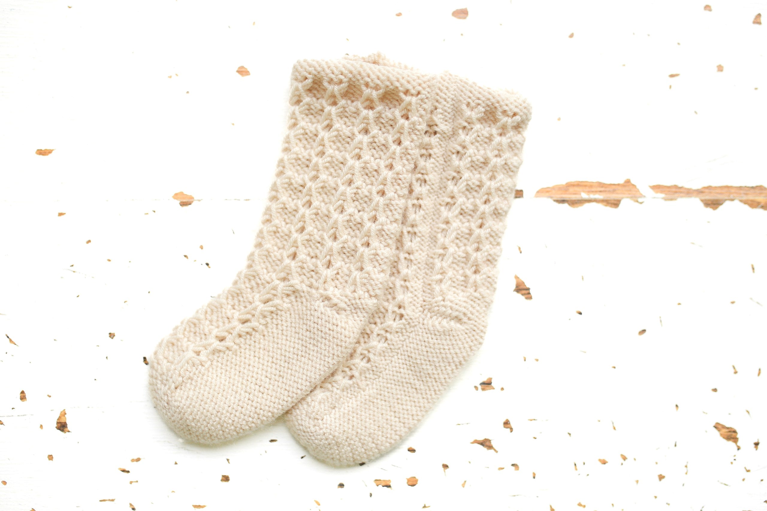 Merino Wool Knitted Newborn Baby Set, Knitted Romper with Bonnet and Socks for Newborn, Newborn Photo Shoot Props, Coming Home Outfit, Baby Shower Gift, Newborn Photo Shoot