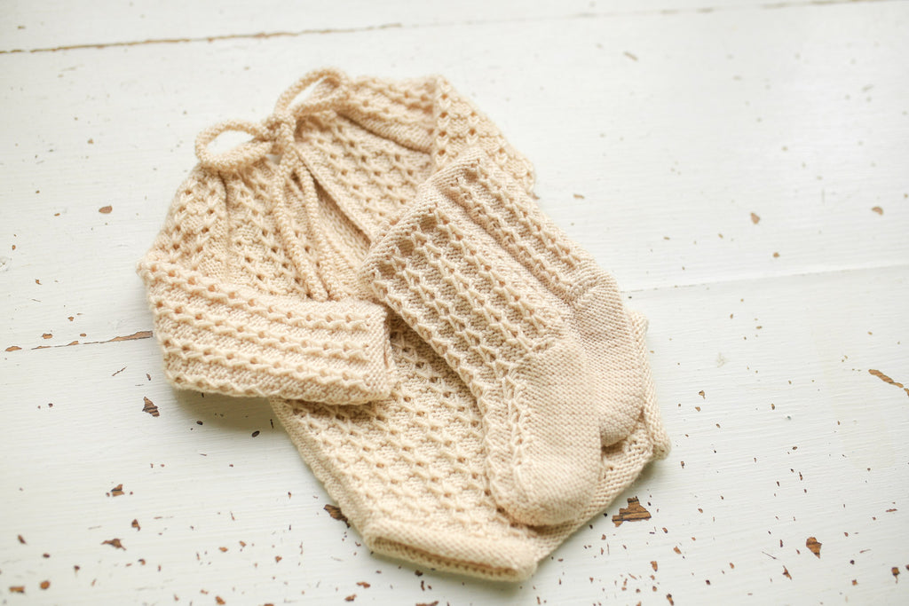 Merino Wool Knitted Newborn Baby Set, Knitted Romper with Bonnet and Socks for Newborn, Newborn Photo Shoot Props, Coming Home Outfit, Baby Shower Gift, Newborn Photo Shoot