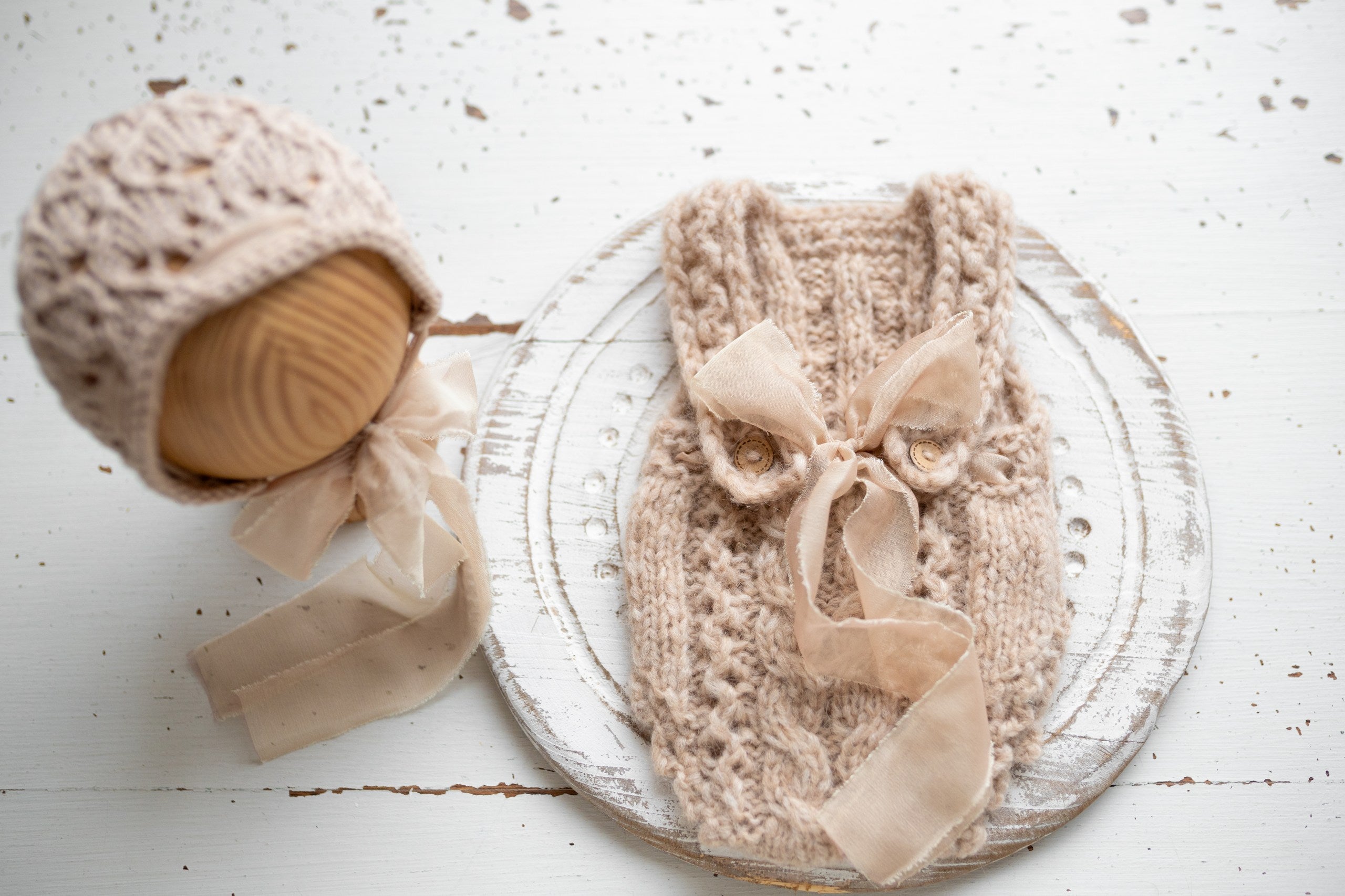 Knitted jumpsuit and bonnet, newborn photo shoot props set, newborn girl photo shoot outfit, newborn props, baby shower gift