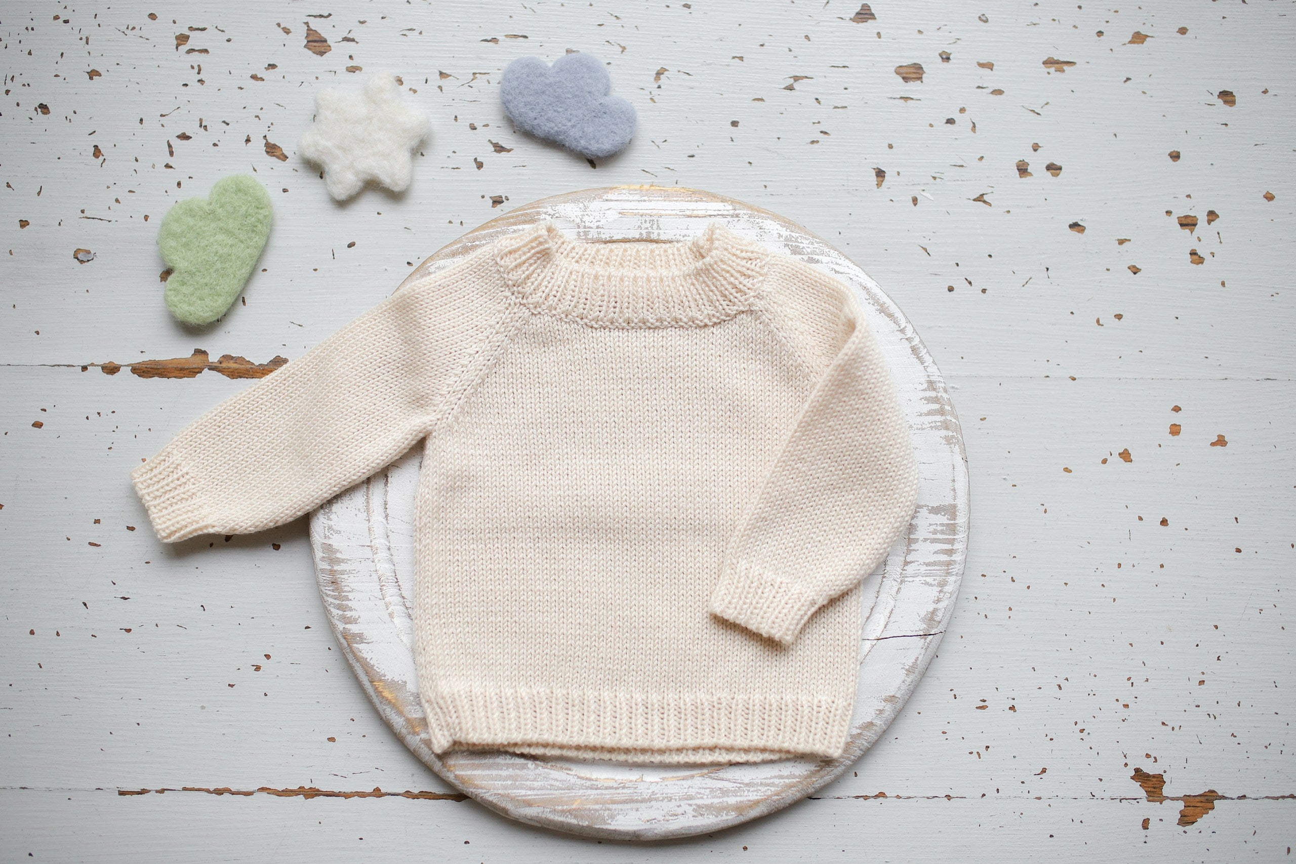 Merino Wool Newborn Baby Set, Newborn Baby Clothes Set, Sweater and Pants, Neutral Baby Set, Newborn Baby Clothes, Maternity Gift, Knitted Newborn Photo Shoot Props (Copy)