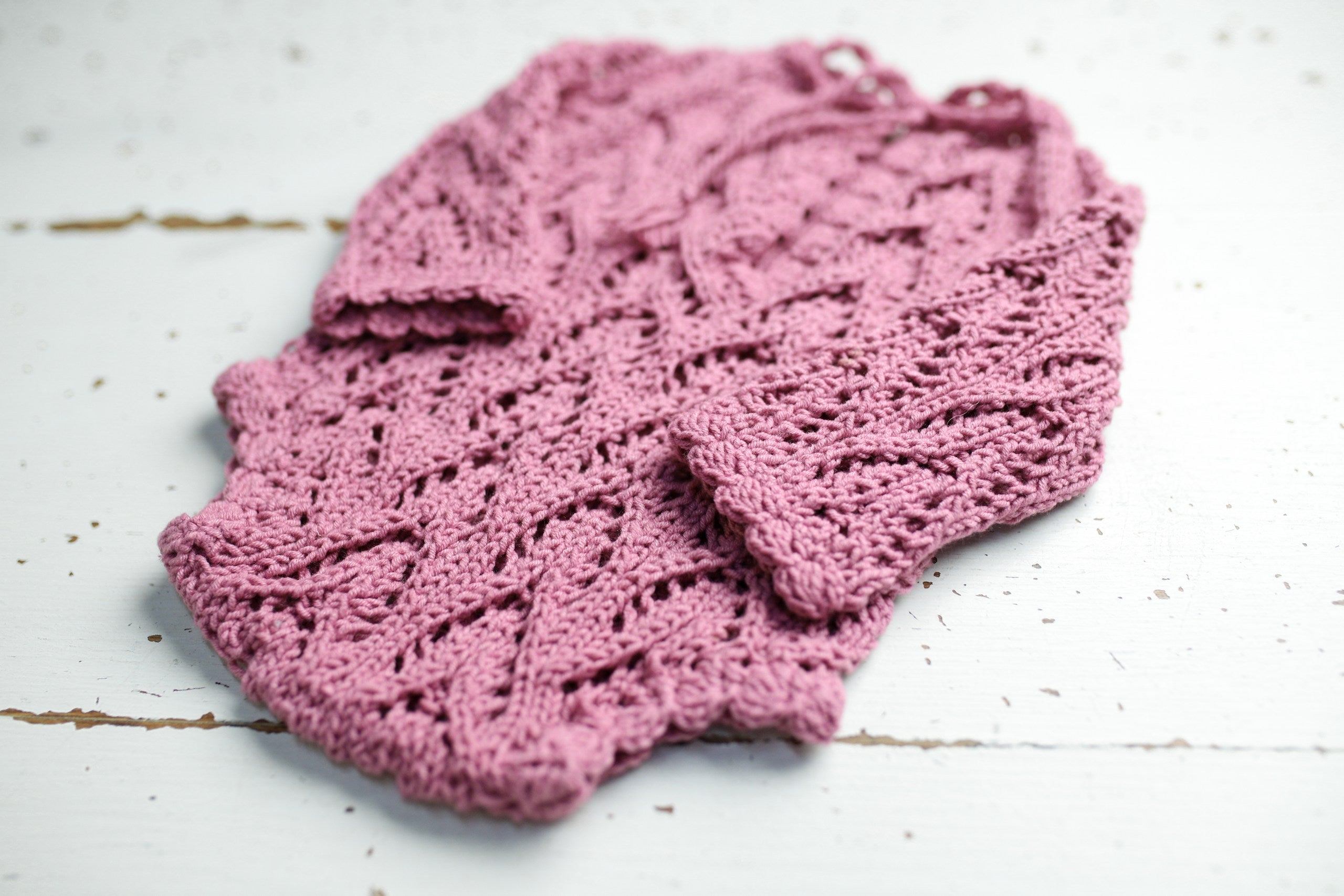 Knitted newborn set, knitted newborn jumpsuit, newborn hat, newborn clothing set, newborn cap, newborn photo shoot, maternity gift, knitted accessories for newborn photo shoot