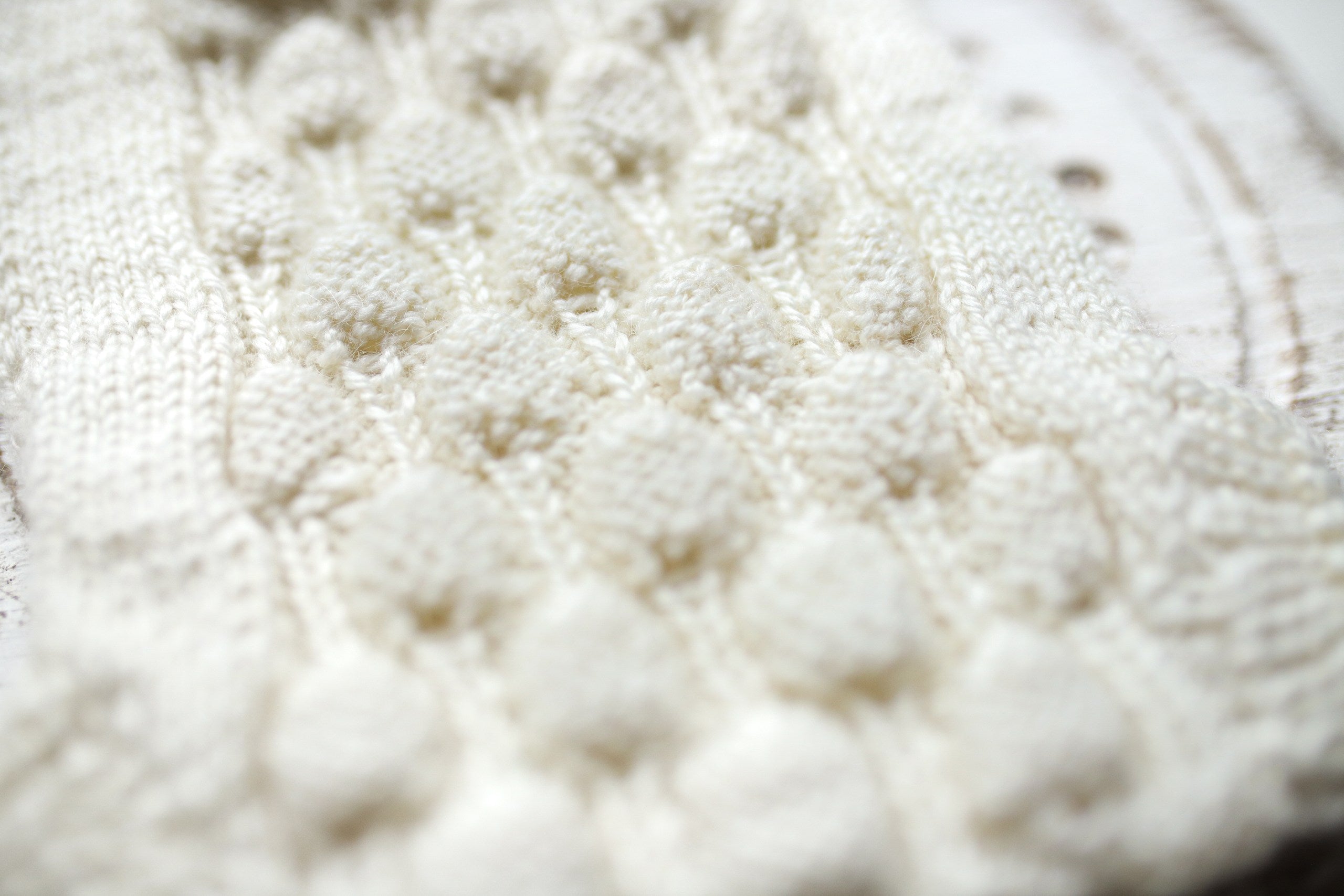 Knitted jumpsuit and bonnet for newborn, knitted set for newborn, newborn clothes, newborn photo shoot set, newborn photo shoot clothes, baby shower gift