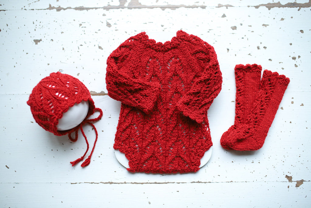 Knitted newborn set, knitted newborn jumpsuit, newborn hat, newborn clothing set, newborn cap, newborn photo shoot, maternity gift, knitted accessories for newborn photo shoot
