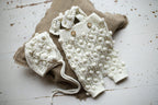 Knitted set for a newborn girl, knitted jumpsuit and bonnet, outfit for a newborn photo shoot, gift for pregnant women, props for newborns, outfit for discharge from the hospital