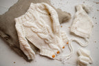 Knitted jumpsuit, bonnet and booties for a newborn, merino wool clothing set, newborn photo shoot props, newborn photo shoot clothes, hospital discharge clothes.