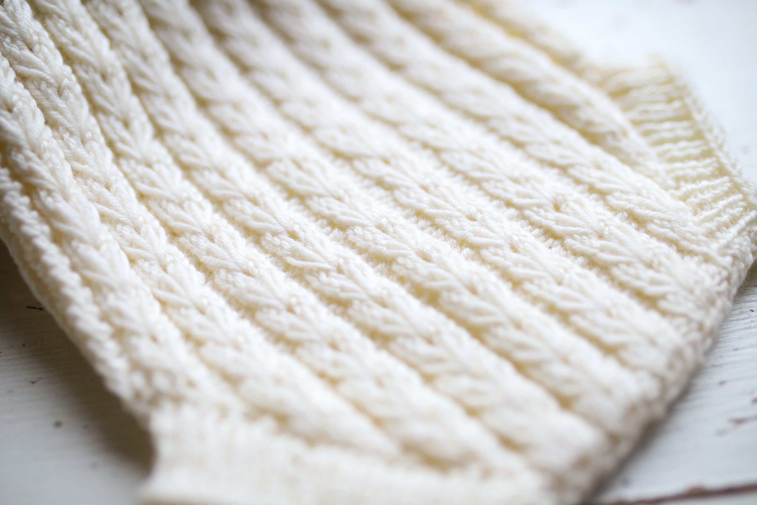 Neutral newborn photo shoot romper, cotton knit baby outfit, newborn photo shoot props, gender neutral baby photo shoot outfit, baby shower gift.