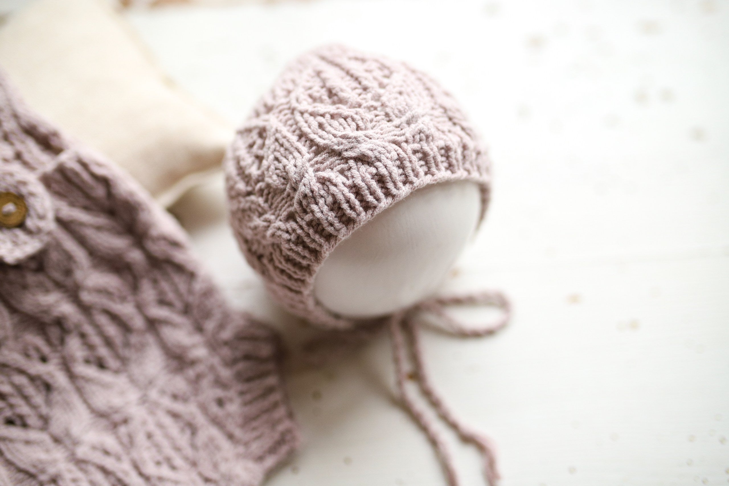 Knitted jumpsuit and bonnet, newborn photo shoot props set, newborn girl photo shoot outfit, newborn props, baby shower gift