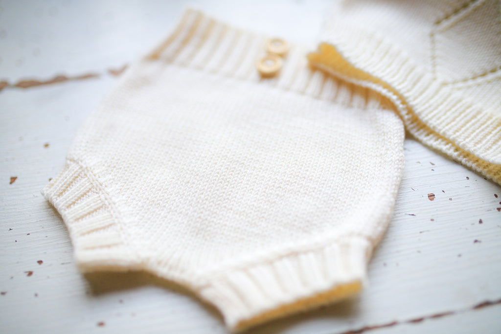 Newborn Merino Wool Sweater and Panty Set, Gender Neutral Baby Clothing Set, Newborn Baby Props, Handmade Newborn Photo Shoot Gift, Baby Shower Gift