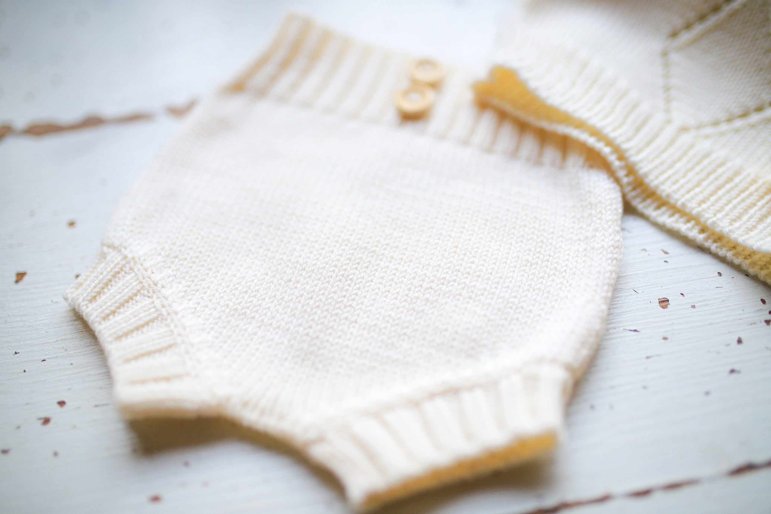 Newborn Merino Wool Sweater and Panty Set, Gender Neutral Baby Clothing Set, Newborn Baby Props, Handmade Newborn Photo Shoot Gift, Baby Shower Gift