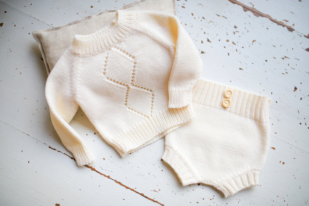 Newborn Merino Wool Sweater and Panty Set, Gender Neutral Baby Clothing Set, Newborn Baby Props, Handmade Newborn Photo Shoot Gift, Baby Shower Gift