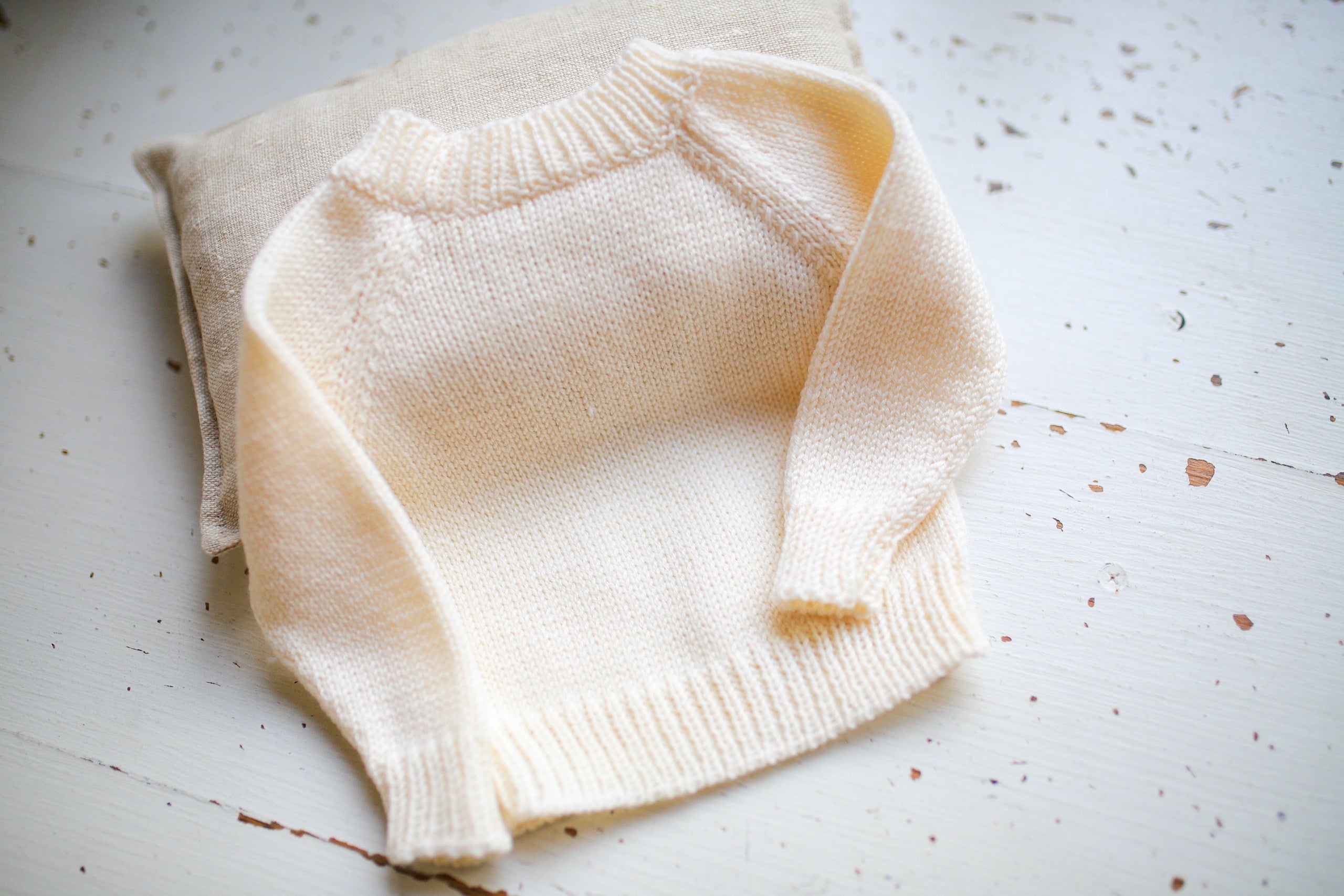 Newborn Merino Wool Sweater and Panty Set, Gender Neutral Baby Clothing Set, Newborn Baby Props, Handmade Newborn Photo Shoot Gift, Baby Shower Gift