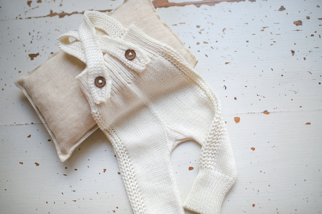 Handmade Knitted Newborn Baby Set Suspender Pants and Sweater Cotton Baby Outfit Newborn Photo Shoot Props Newborn Photography Set Baby Shower Gift