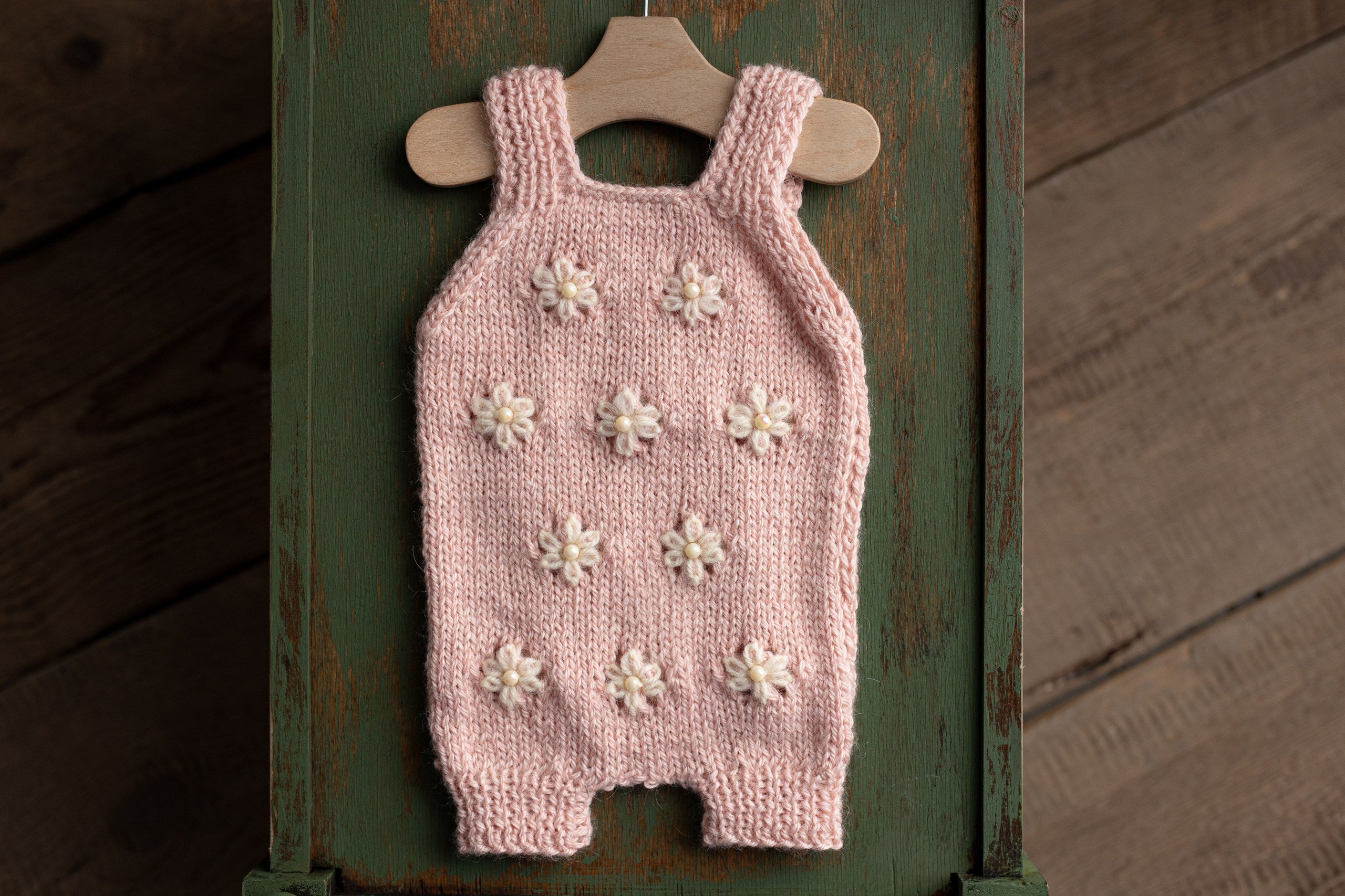 Knitted baby girl jumpsuit, newborn girl photo shoot props, newborn girl photo shoot outfit, maternity gift, knitted baby girl outfit, coming home outfit