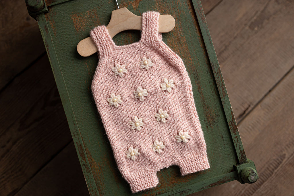 Knitted baby girl jumpsuit, newborn girl photo shoot props, newborn girl photo shoot outfit, maternity gift, knitted baby girl outfit, coming home outfit