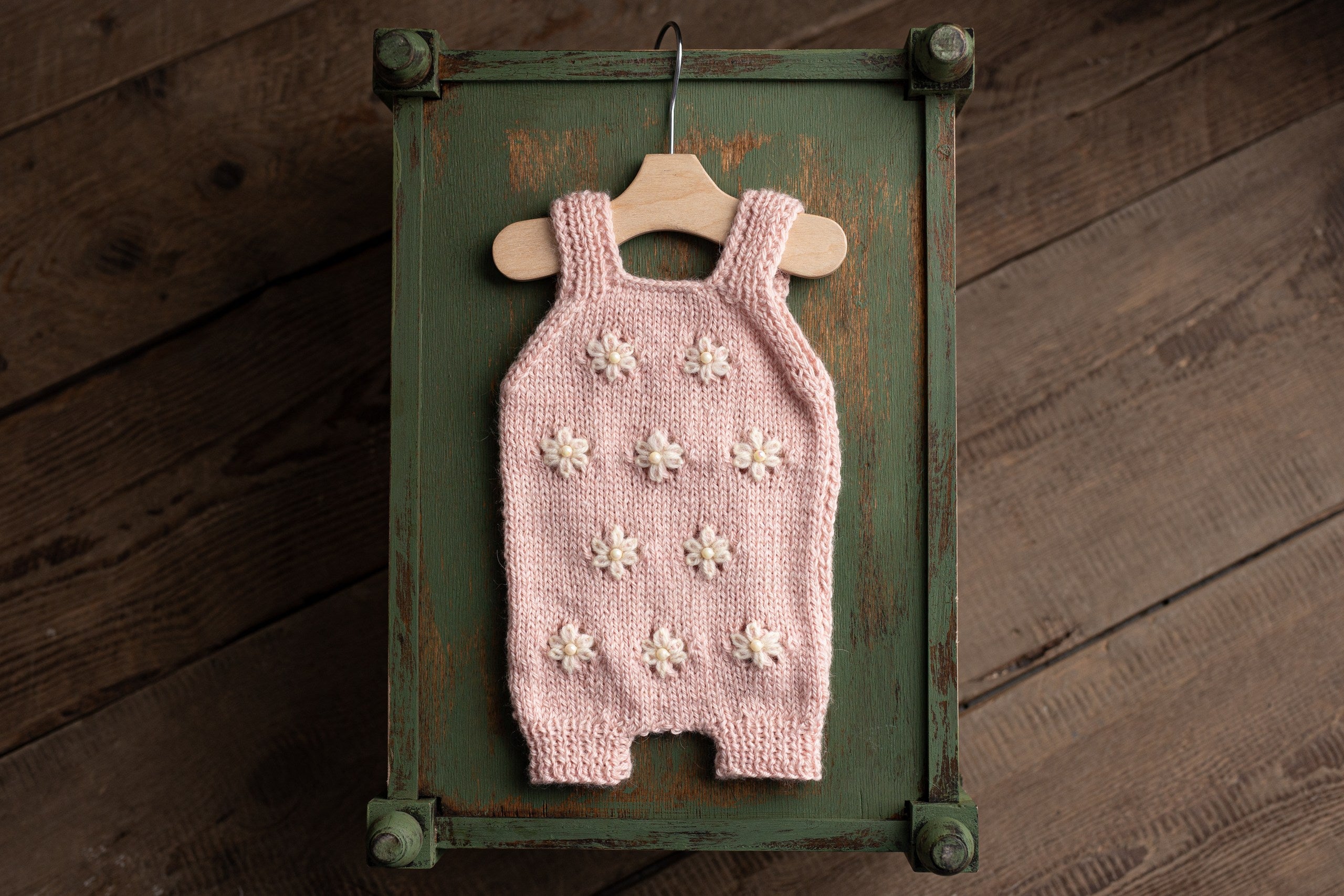Knitted baby girl jumpsuit, newborn girl photo shoot props, newborn girl photo shoot outfit, maternity gift, knitted baby girl outfit, coming home outfit