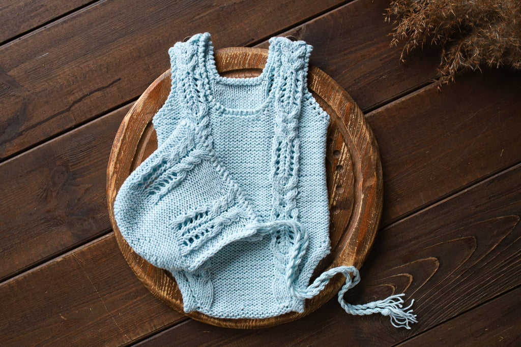 Knitted jumpsuit and bonnet, newborn photography props set, newborn photography clothes, newborn girl photo shoot clothes, maternity gift