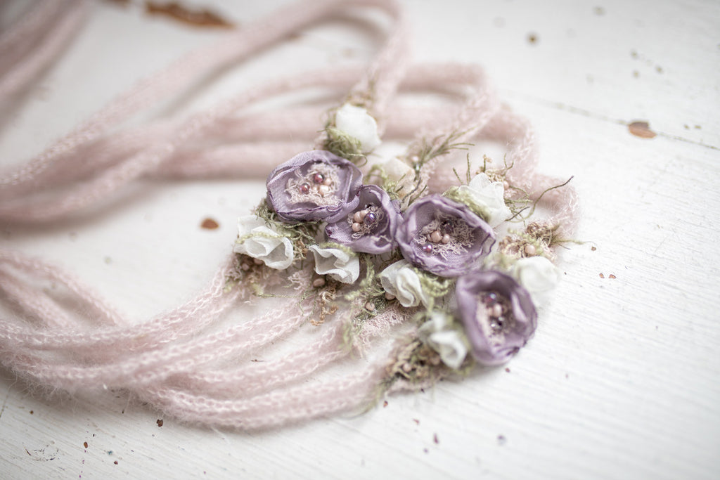 Newborn baby girl lace headband, dainty baby headband, newborn flower accessory, newborn photo shoot props, delicate flower headband