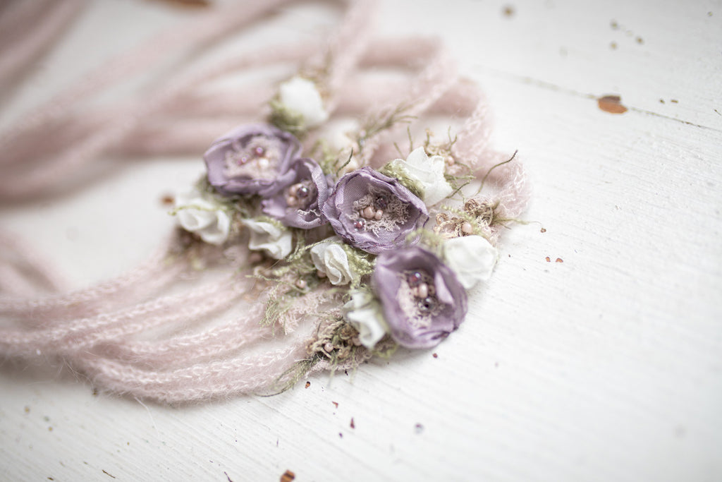 Newborn baby girl lace headband, dainty baby headband, newborn flower accessory, newborn photo shoot props, delicate flower headband