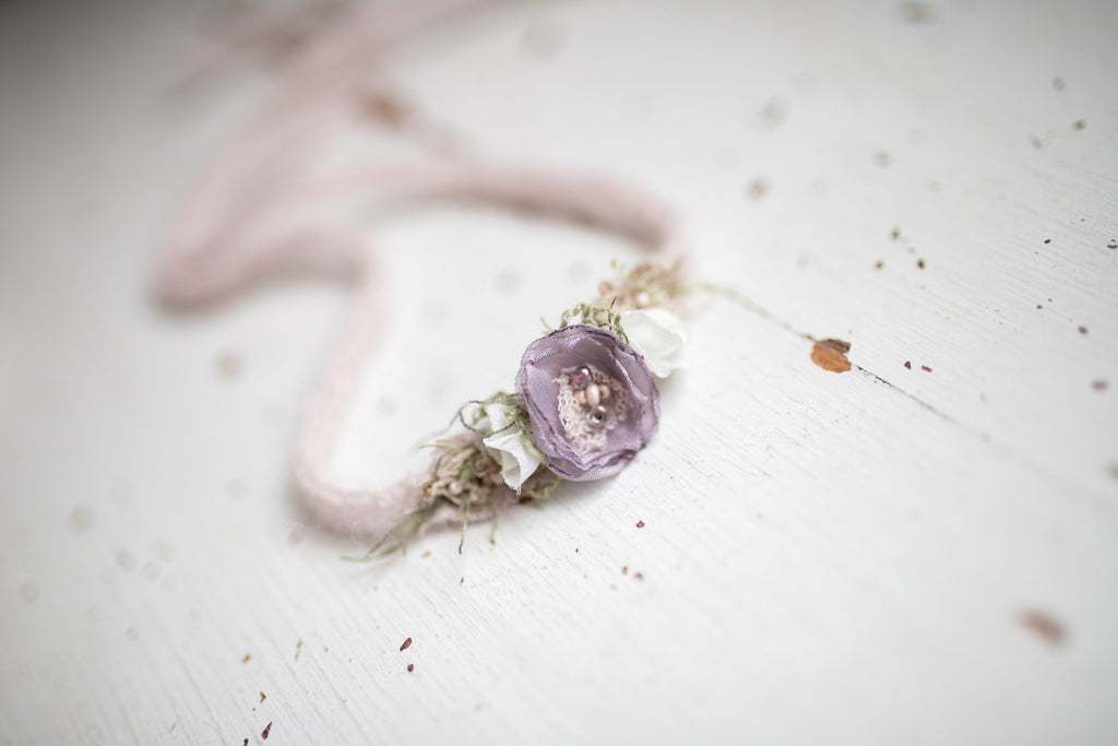 Newborn baby girl lace headband, dainty baby headband, newborn flower accessory, newborn photo shoot props, delicate flower headband