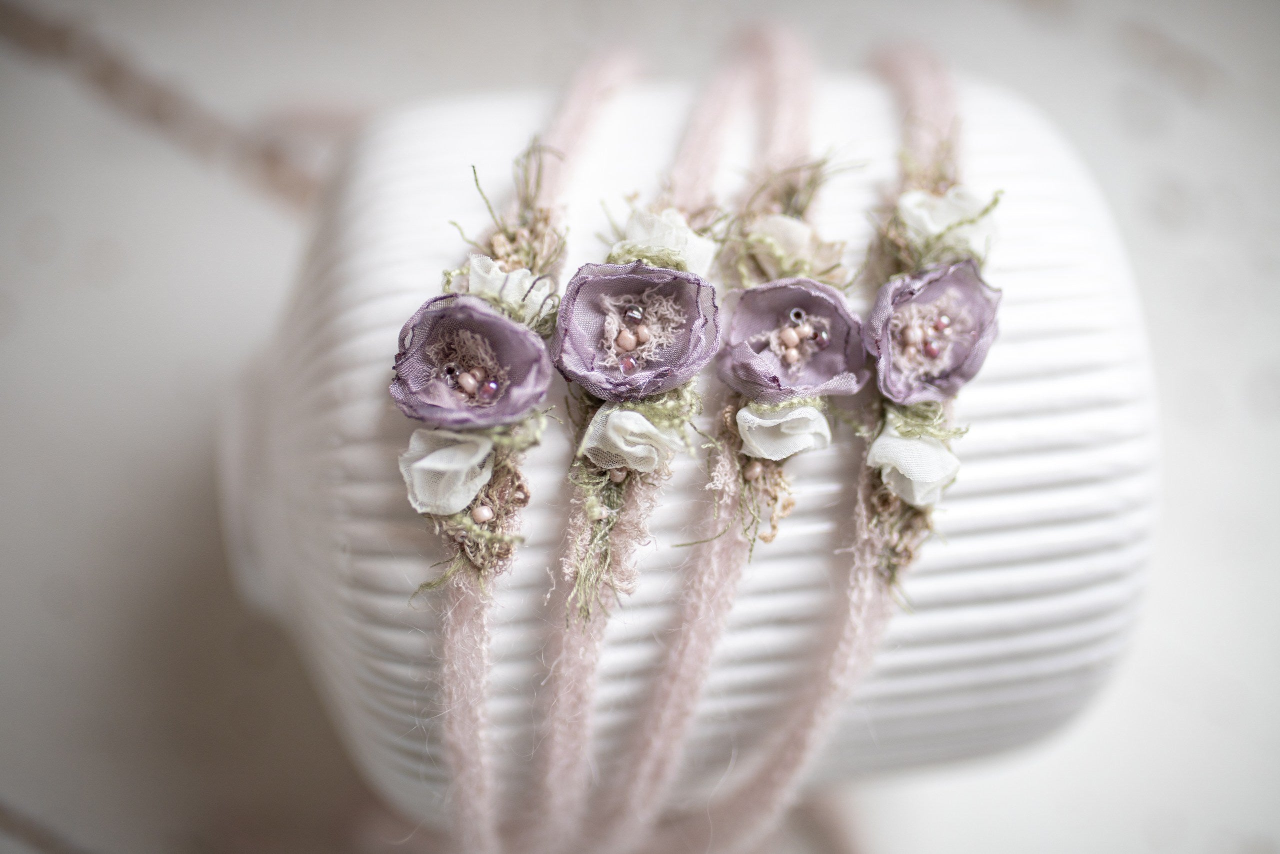 Newborn baby girl lace headband, dainty baby headband, newborn flower accessory, newborn photo shoot props, delicate flower headband