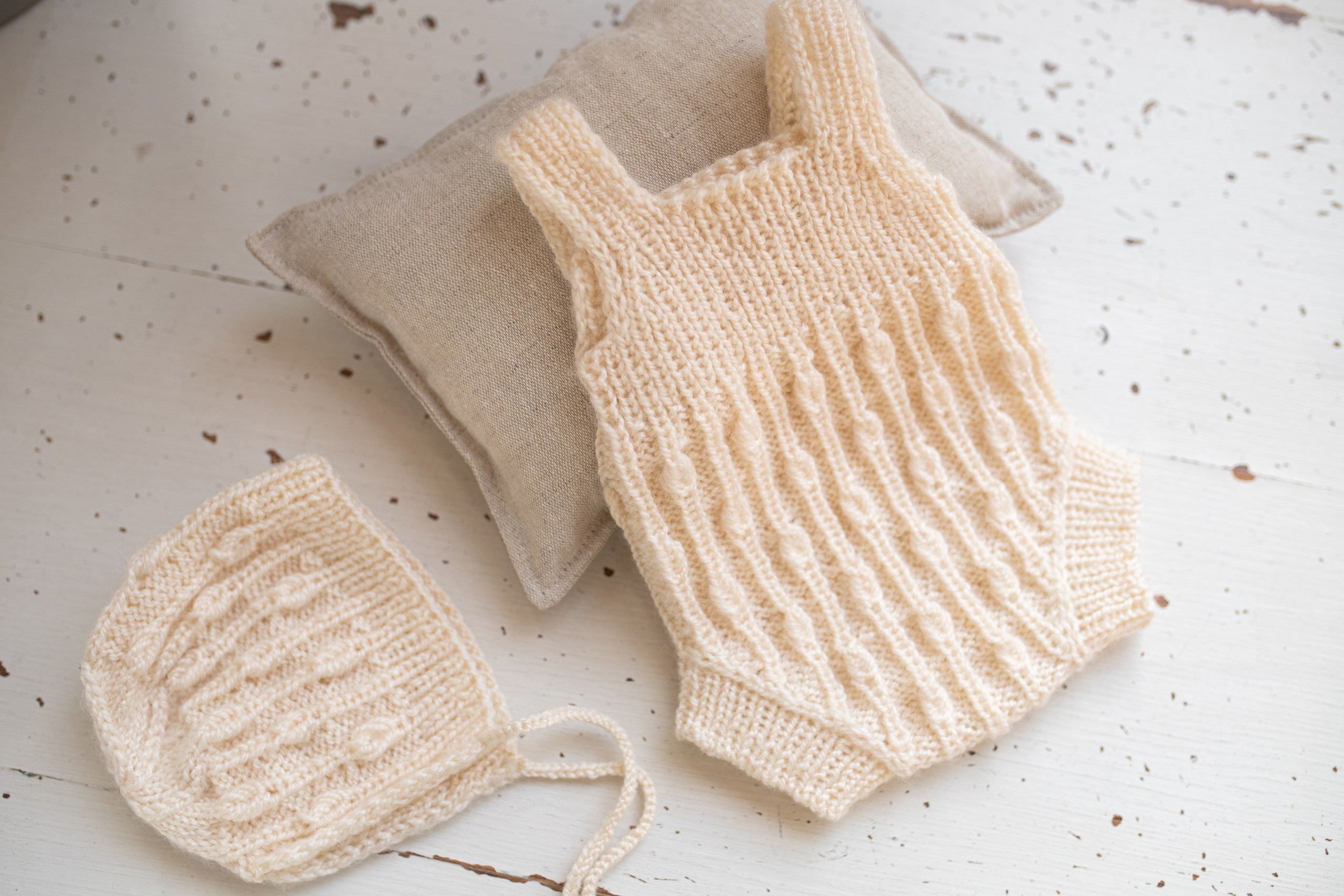 Newborn Baby Set: Romper and Cap, Gender Neutral Baby Outfit, Wool Blend Romper, Newborn Photo Shoot Outfit, Newborn Photo Prop Set, Baby Shower Gift