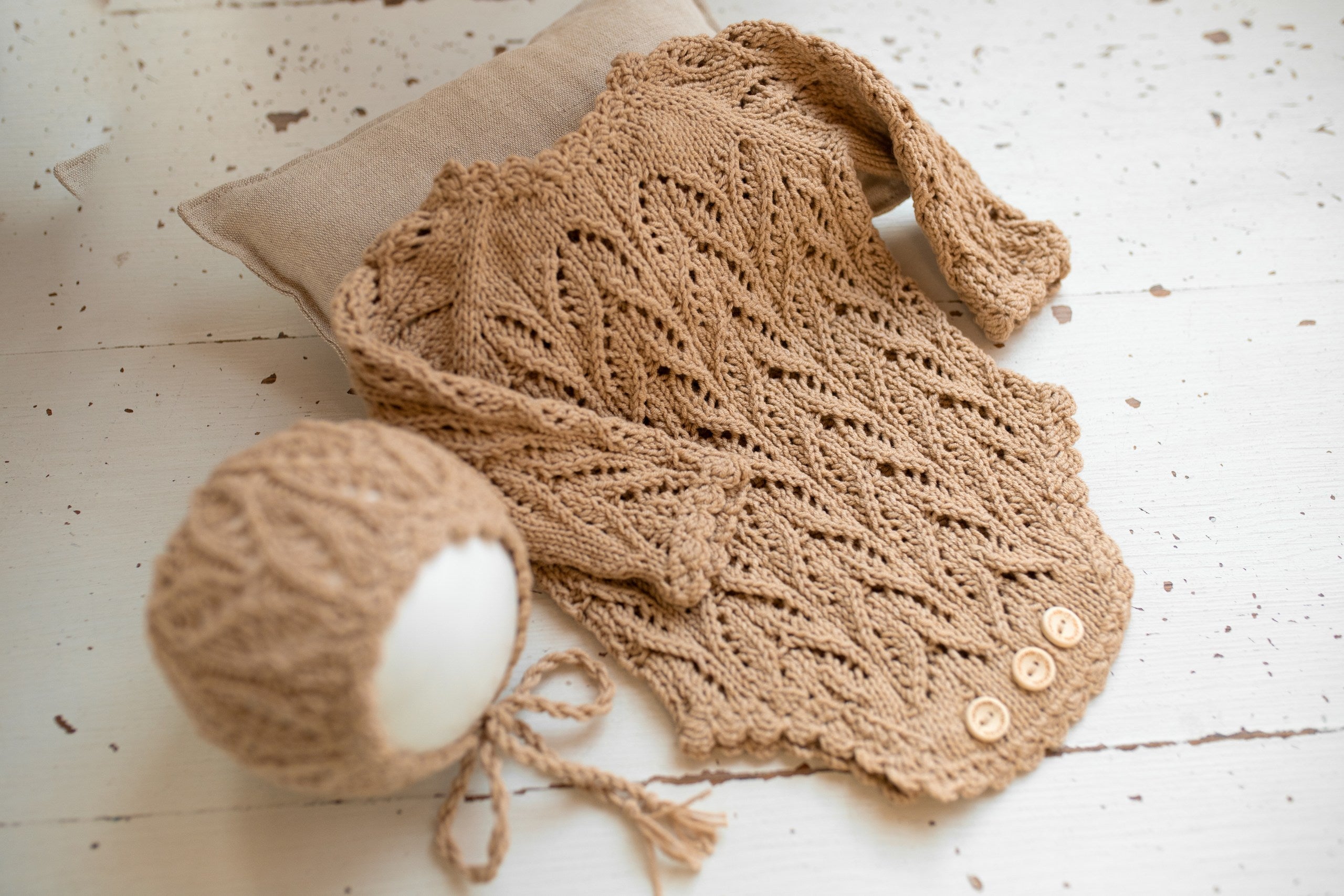 Newborn Baby Romper with Cap, Cotton Knitted Baby Set, Gender Neutral Newborn Photo Shoot Props, Kids Photo Shoot Outfit, Newborn Gift