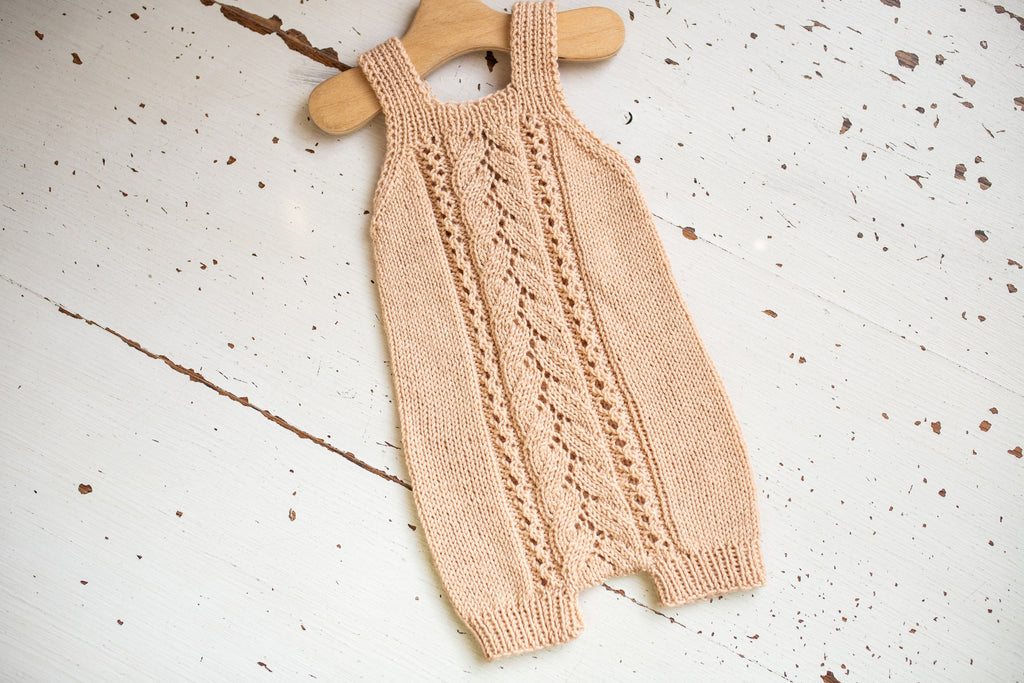 Merino Wool Newborn Romper and Bonnet Set, Gender Neutral Outfit, Hand Knitted Newborn Photo Prop, Hospital Discharge Outfit, Newborn Prop, Baby Shower Gift
