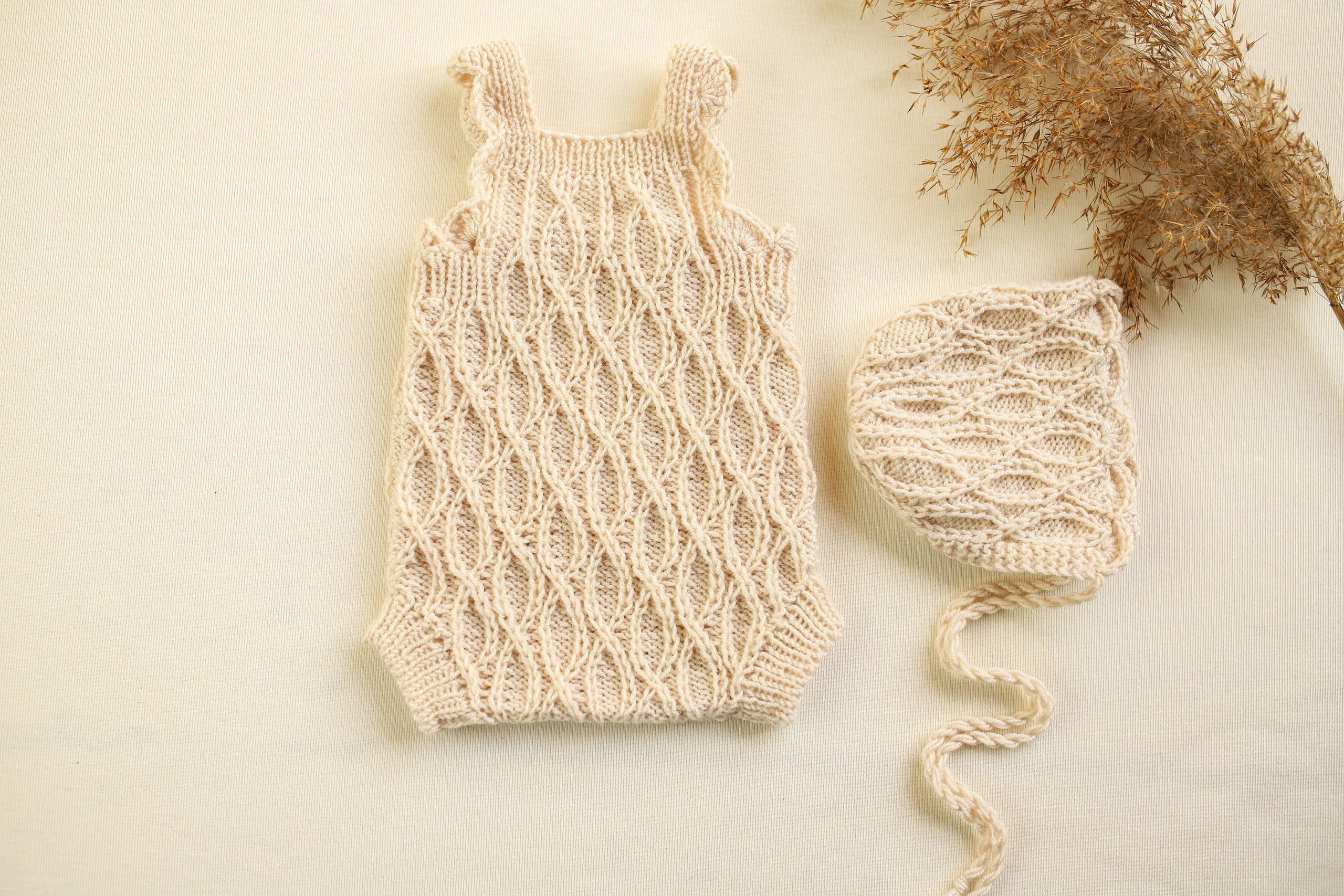 Knitted jumpsuit and bonnet, newborn photo shoot props set, newborn girl photo shoot outfit, maternity gift, newborn props