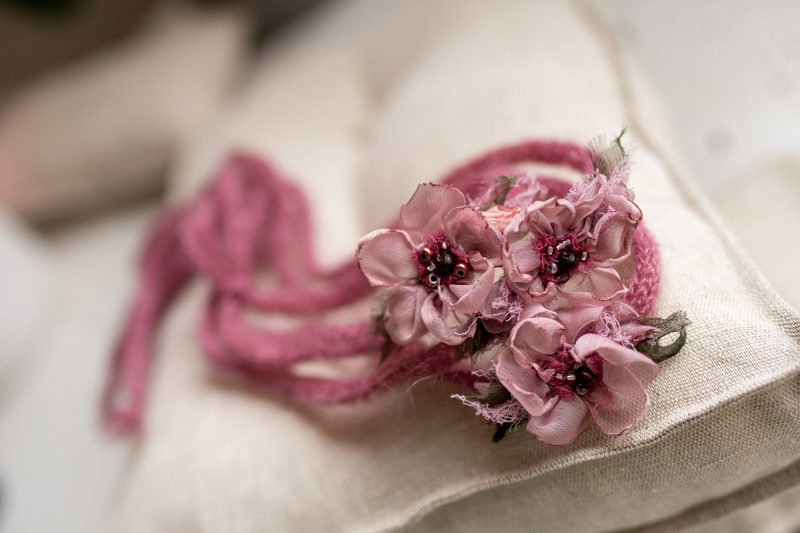 Newborn baby girl lace headband, dainty baby headband, newborn flower accessory, newborn photo shoot props, delicate pink flower headband for baby