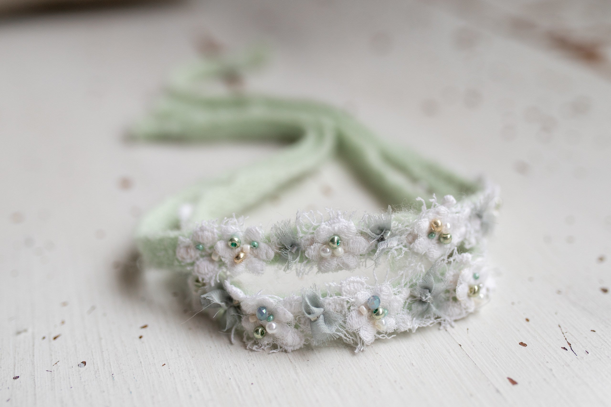 Newborn baby girl lace headband, newborn boho headband, ivory baby girl floral headband, newborn flower accessory, newborn photo props, flower headband