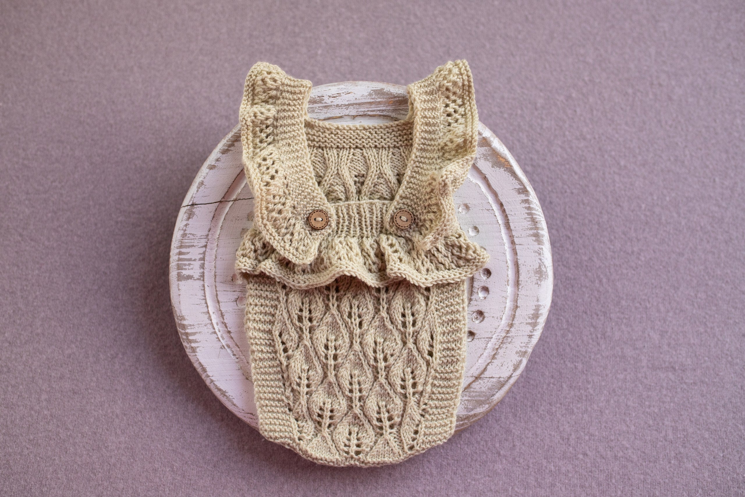 Knitted jumpsuit and bonnet, newborn photo shoot props set, newborn girl photo shoot outfit, maternity gift, newborn props