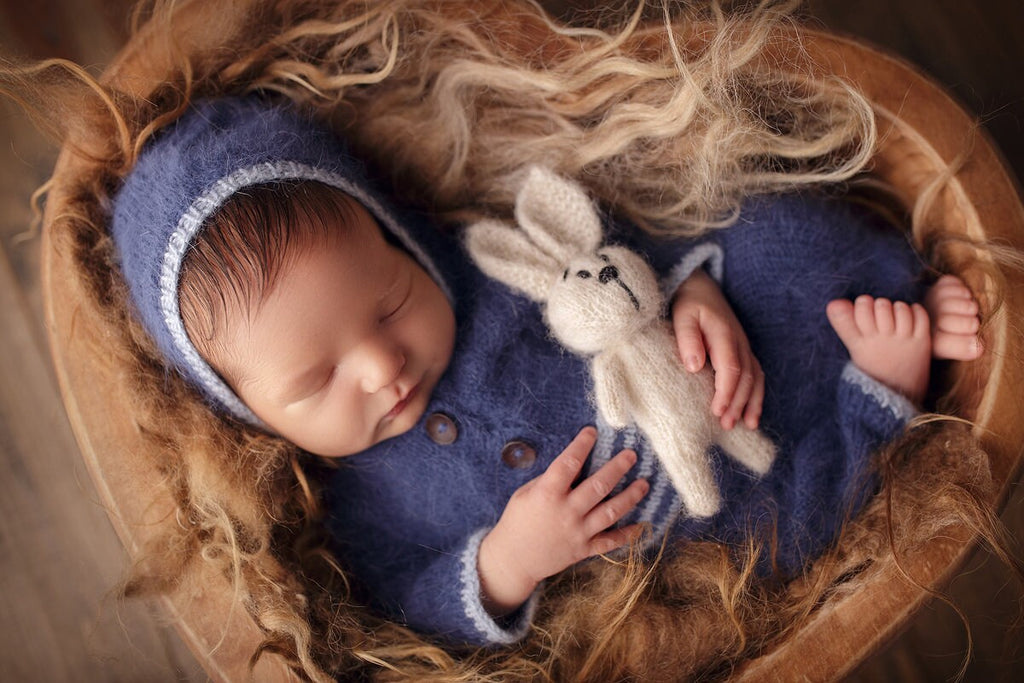 Newborn Knit Bunny Outfit with Toy, Newborn Bunny Hat, Newborn Photography Props Set,Newborn Bunny Outfit,Newborn Photo Props,Knitted Outfit